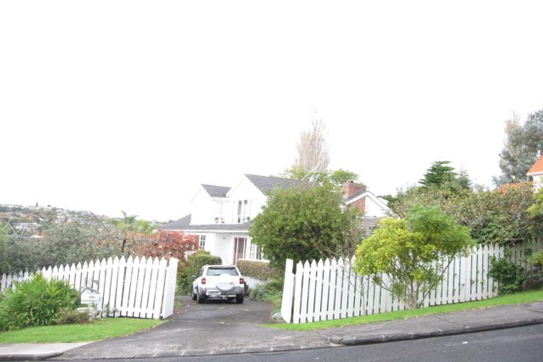 Photo of property in 11a Page Point, Mellons Bay, Auckland, 2014