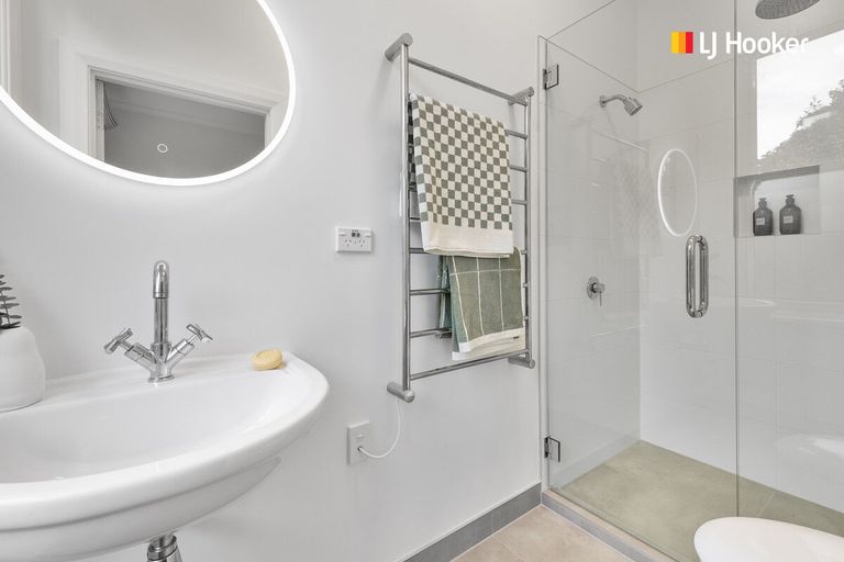 Photo of property in 10 Bacon Street, Broad Bay, Dunedin, 9014