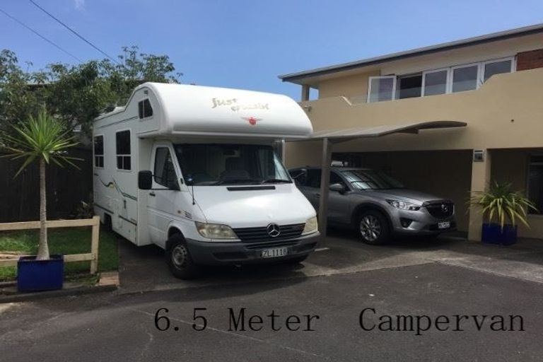 Photo of property in 1/48a Northboro Road, Belmont, Auckland, 0622