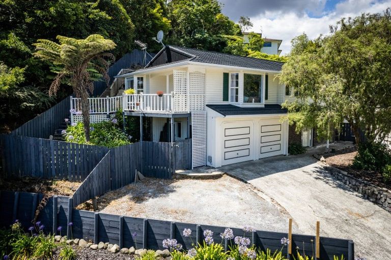 Photo of property in 1a Gloucester Street, Silverstream, Upper Hutt, 5019