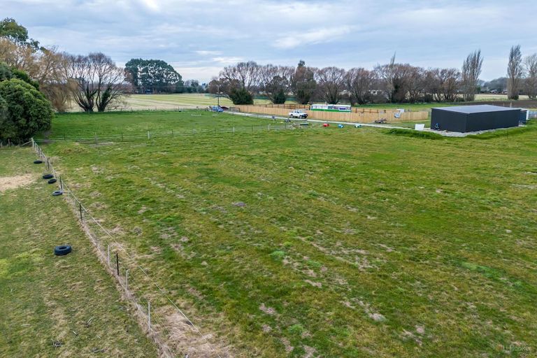 Photo of property in 8 Barrett Road, Spotswood, New Plymouth, 4310