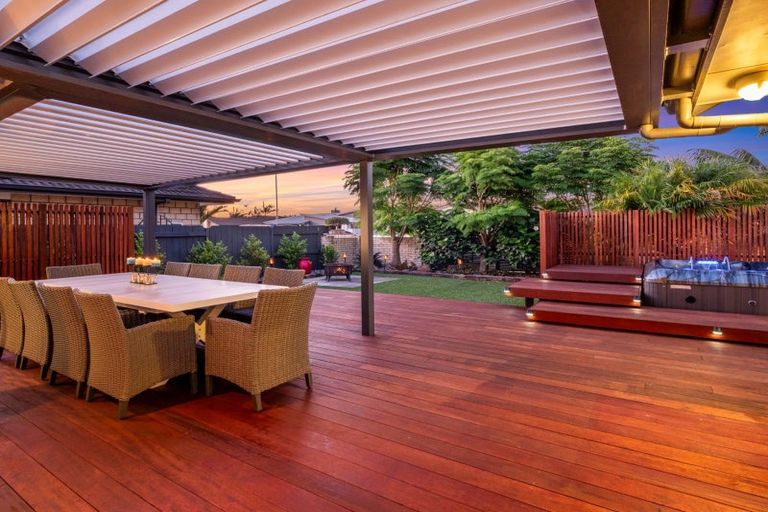 Photo of property in 72 Oriental Parade, Papamoa Beach, Papamoa, 3118