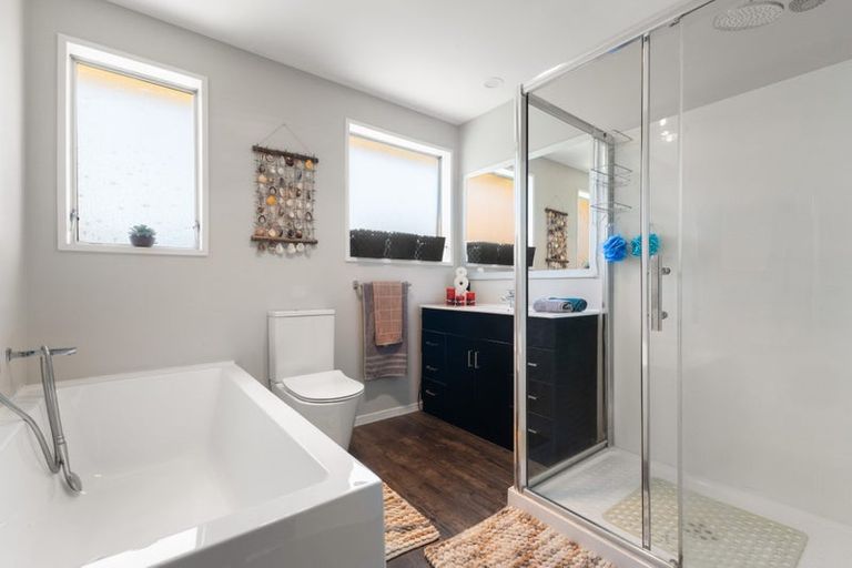 Photo of property in 2 Magenta Place, Broomfield, Christchurch, 8042