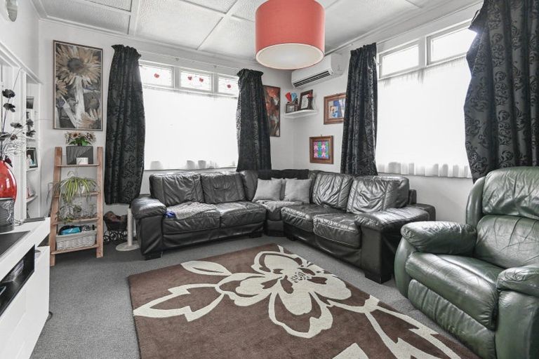 Photo of property in 907a Lyell Street, Akina, Hastings, 4122