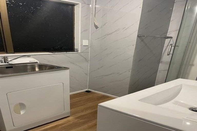 Photo of property in 1 Fitzgerald Road, Drury, 2113