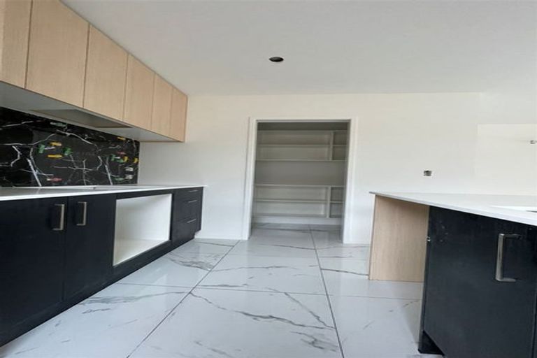 Photo of property in 38 Stackwood Avenue, Woodend, 7691