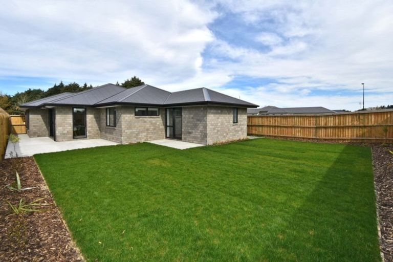 Photo of property in 104 Chinnerys Road, Woodend, 7610