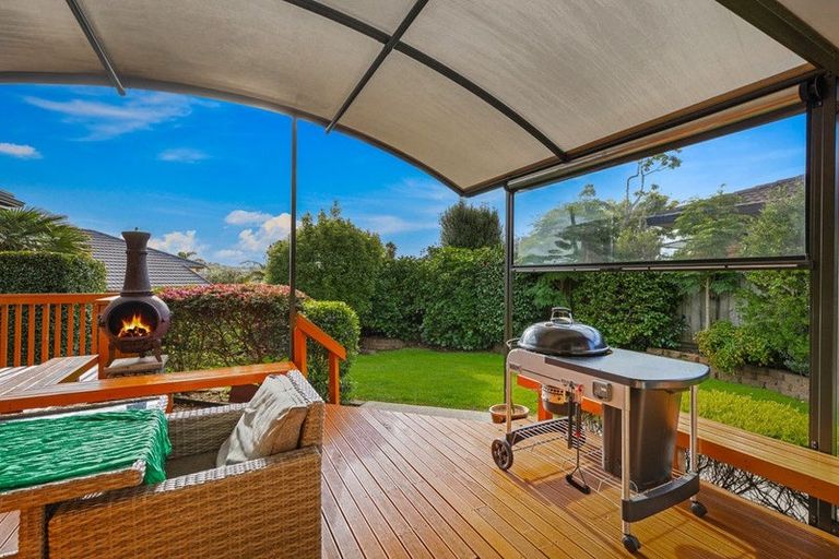 Photo of property in 8 Toledo Avenue, Henderson, Auckland, 0612
