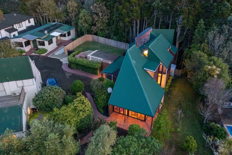 Photo of property in 157 Schnapper Rock Road, Schnapper Rock, Auckland, 0632