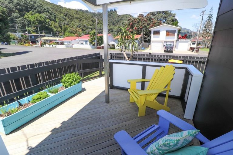Photo of property in 6 Aputa Avenue, Te Puru, Thames, 3575