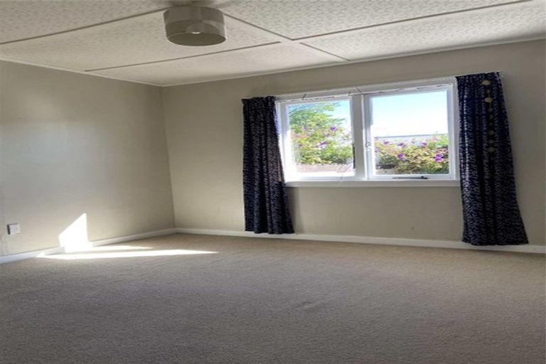 Photo of property in 11 Ahiriri Avenue, Avondale, Auckland, 0600