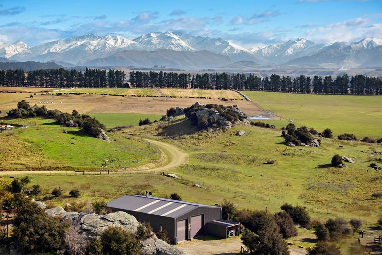 Photo of property in 24 Puninga Lane, Queensberry, Cromwell, 9383