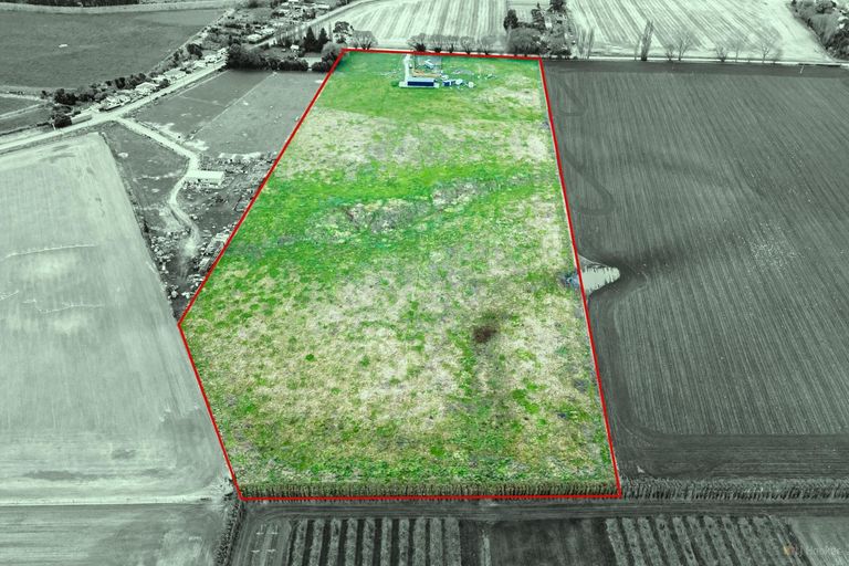 Photo of property in 8 Barrett Road, Spotswood, New Plymouth, 4310