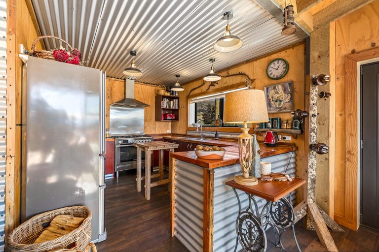 Photo of property in 24 Puninga Lane, Queensberry, Cromwell, 9383