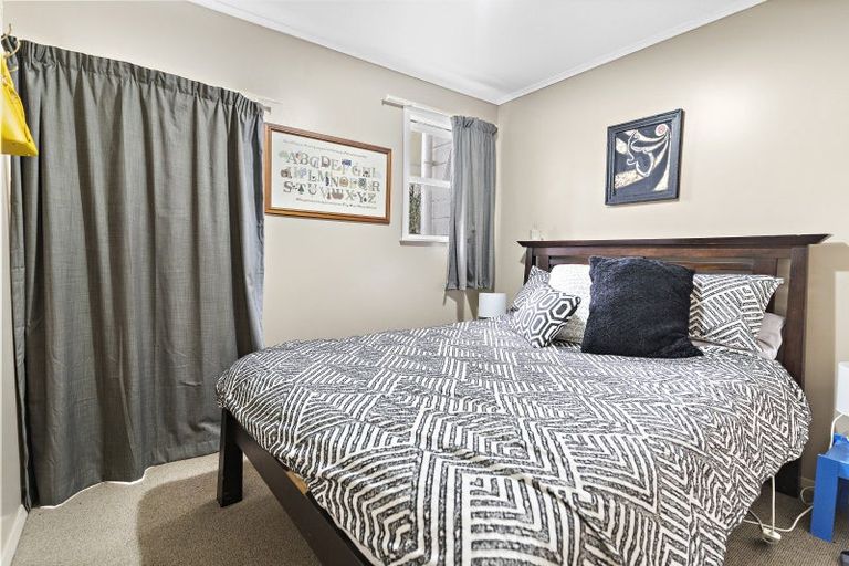 Photo of property in 3236 State Highway 2, Clareville, Carterton, 5713