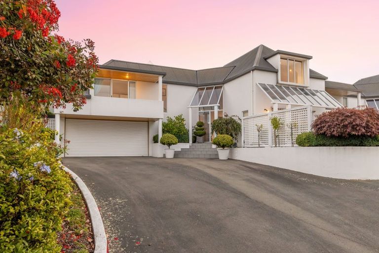 Photo of property in 1/17 Petworth Place, Westmorland, Christchurch, 8025