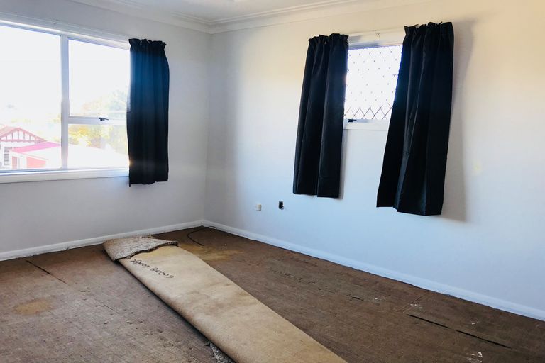 Photo of property in 289 Main South Road, Green Island, Dunedin, 9018