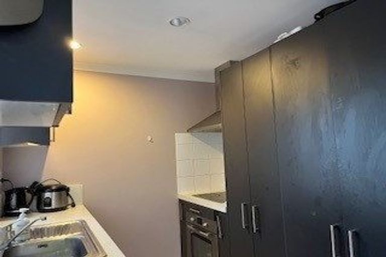 Photo of property in 32a Rimu Street, New Lynn, Auckland, 0600