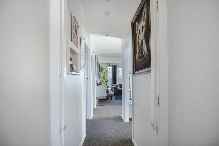 Photo of property in 17 Kelvin Road, Maraenui, Napier, 4110