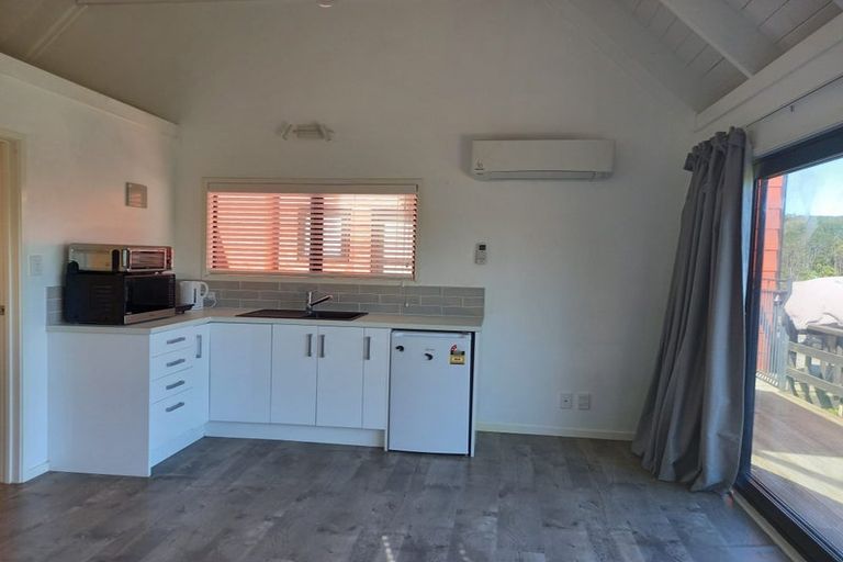 Photo of property in 6 Valhalla Drive, Beach Haven, Auckland, 0626