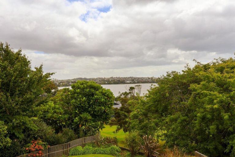 Photo of property in 18 Ander Place, Takapuna, Auckland, 0622