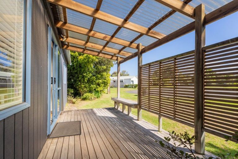 Photo of property in 113 Manuka Place, Matarangi, Whitianga, 3592