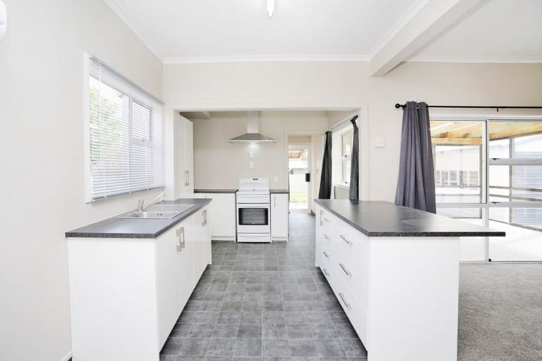 Photo of property in 32 Collingwood Street, Strathern, Invercargill, 9812