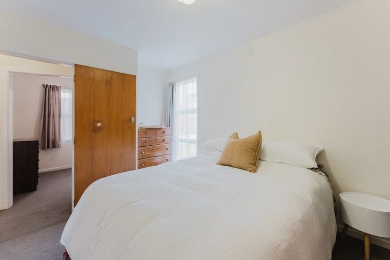 Photo of property in 23a Oranga Street, Marfell, New Plymouth, 4310