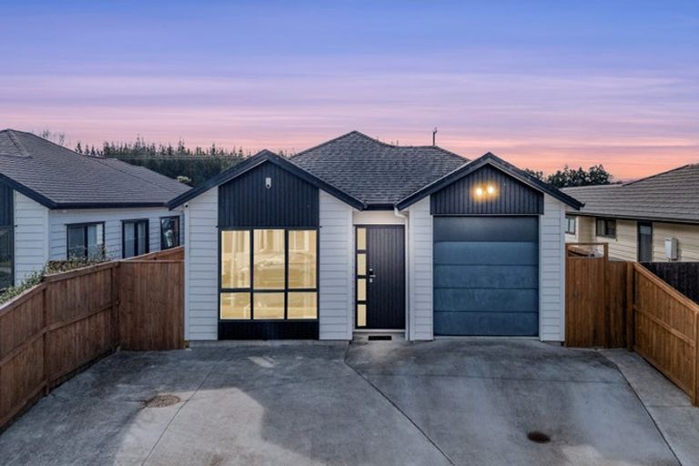 Photo of property in 26 Survila Street, Takanini, 2110