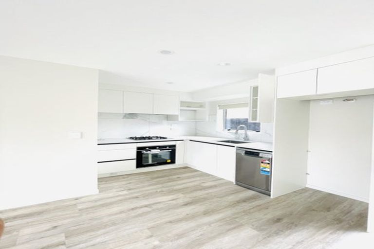 Photo of property in 3/49 Gloucester Road, Manurewa, Auckland, 2102