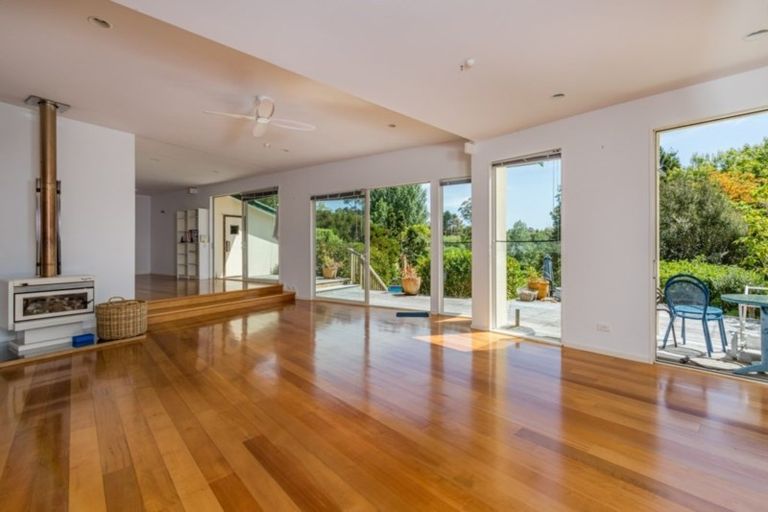 Photo of property in 180 Landing Road, Kerikeri, 0230