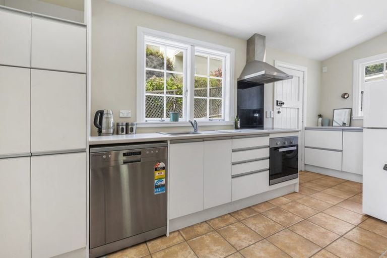 Photo of property in 113 Glenmore Street, Kelburn, Wellington, 6012