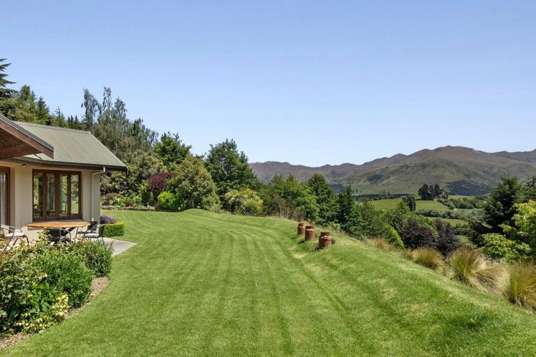 Photo of property in 515 Mount Barker Road, Wanaka, 9382