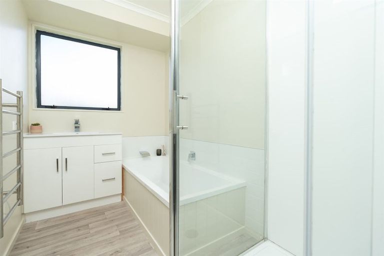 Photo of property in 11 Myrlene Place, Nawton, Hamilton, 3200