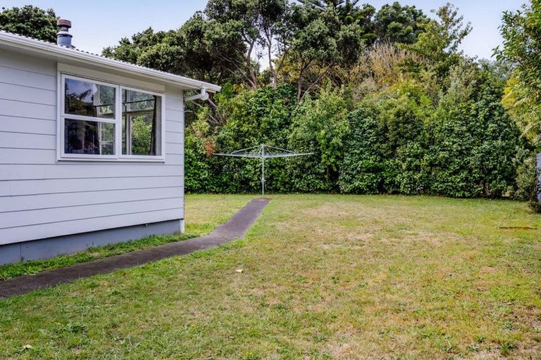 Photo of property in 21 Manawapou Road, Hawera, 4610
