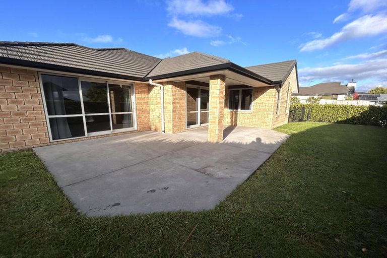 Photo of property in 12 Longbow Terrace, Flagstaff, Hamilton, 3210