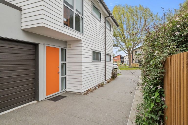Photo of property in 104 Hastings Street West, Sydenham, Christchurch, 8023