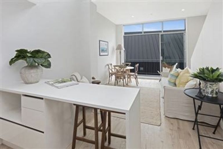 Photo of property in The Metro, 10/28 Salisbury Street, Christchurch Central, Christchurch, 8013