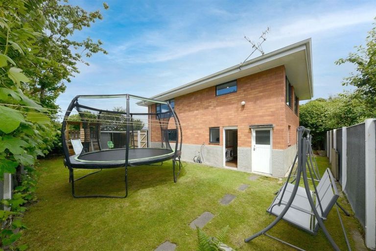 Photo of property in 198 Grimseys Road, Redwood, Christchurch, 8051