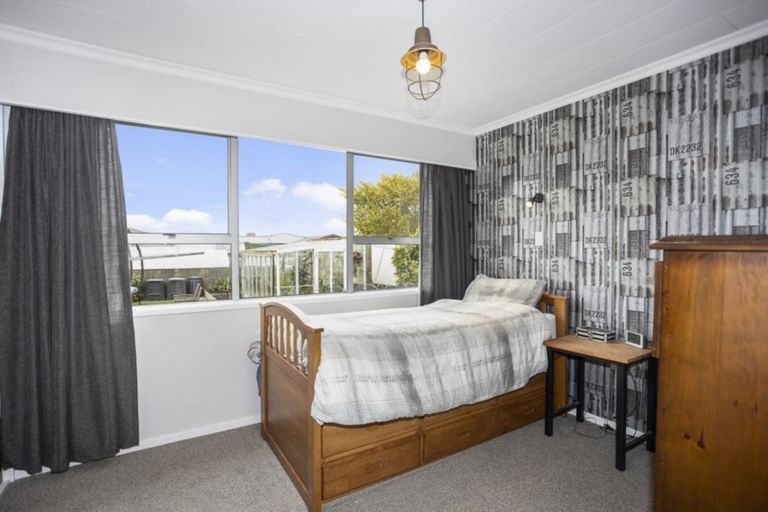 Photo of property in 11 Anglesey Street, Hawthorndale, Invercargill, 9810