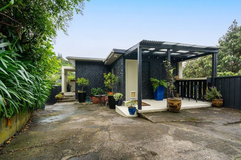 Photo of property in 73a Airlie Road, Plimmerton, Porirua, 5026