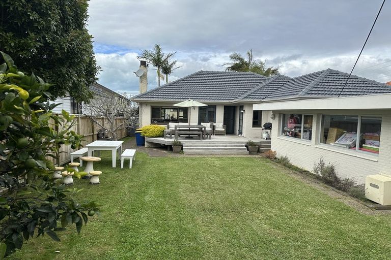 Photo of property in 54 Jutland Road, Hauraki, Auckland, 0622