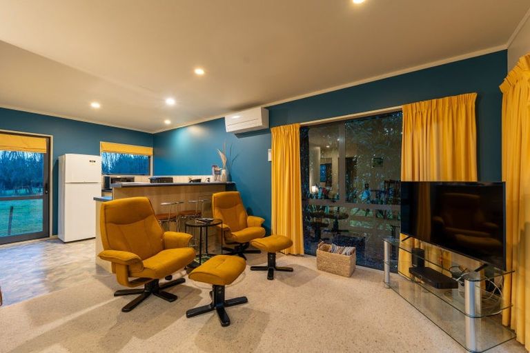 Photo of property in 153 Halcombe Road, Feilding, 4775