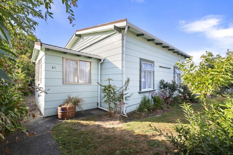 Photo of property in 41 High Street, Bulls, 4818