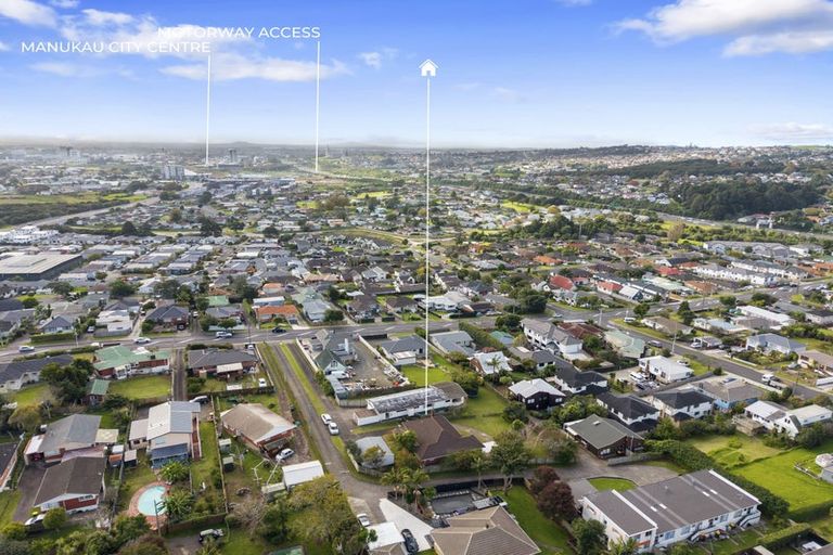 Photo of property in 27 Orams Road, Hillpark, Auckland, 2102