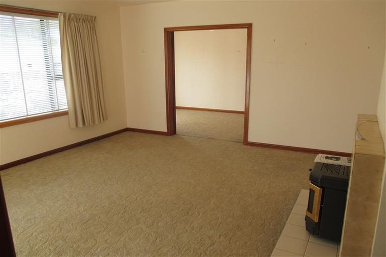 Photo of property in 23 Renfrew Street, Upper Riccarton, Christchurch, 8041