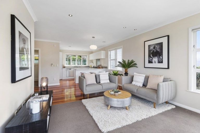 Photo of property in 6 Seatoun Heights Road, Seatoun, Wellington, 6022