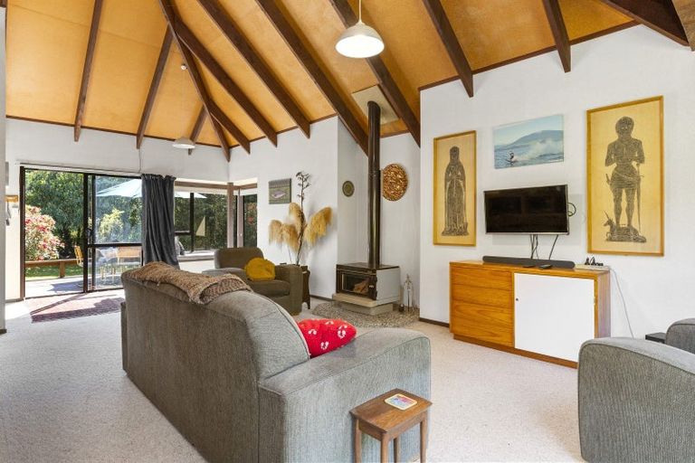 Photo of property in 59 Pihanga Road, Kuratau, Turangi, 3381