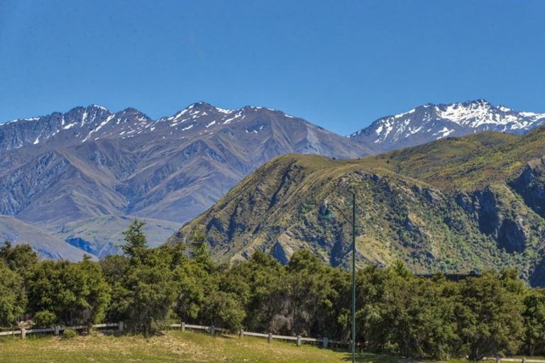 Photo of property in 81 Infinity Drive, Wanaka, 9305