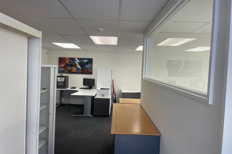 Photo of property in 41a Sawyers Arms Road, Northcote, Christchurch, 8052